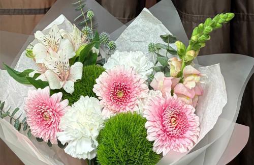 Букеты от 67р, комнатные цветы от 34р в "Balan's Flowers" в Гомеле